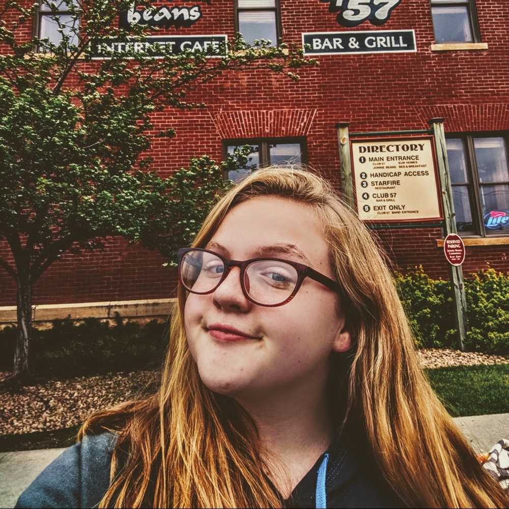 Meet your Posher, Amanda